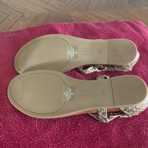 GBG Los Angeles Creed Size 9.5 Sandals NWOT - Picture 5 of 6